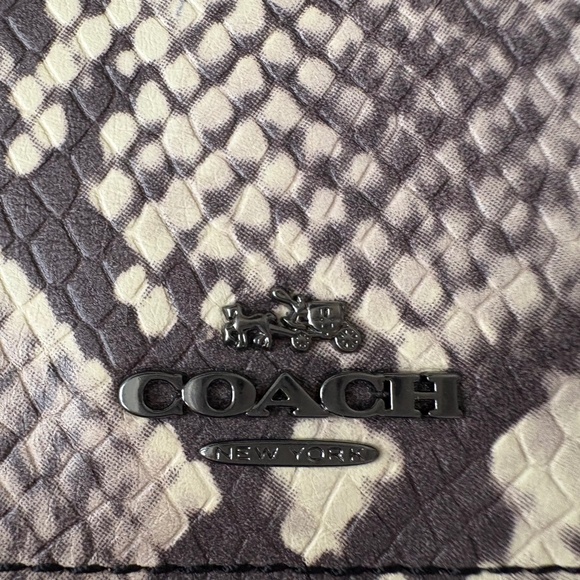 COACH SOFT BLACK WALLET BAG  WITH SNAKE EMBOSSED LEATHER TRIM (F57592) - Picture 4 of 13